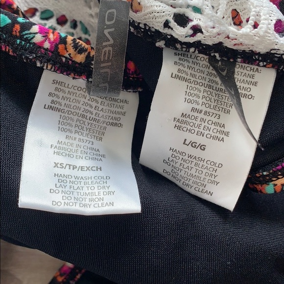 O’Neill Floral Bikini. - Picture 3 of 4